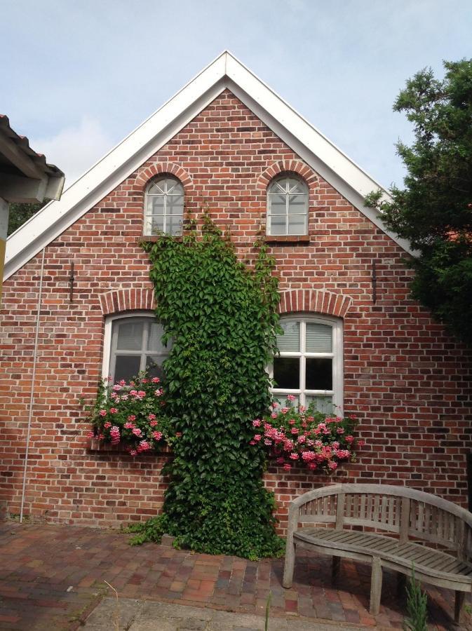 Klaassen- Ferienhaus Up Warf Emden Exterior foto