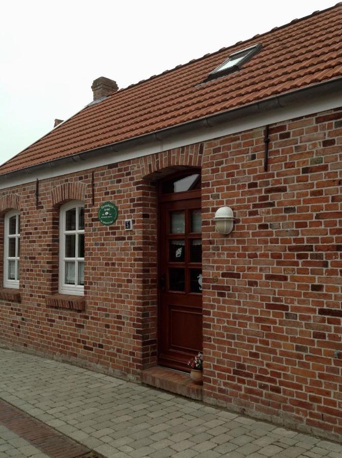 Klaassen- Ferienhaus Up Warf Emden Exterior foto